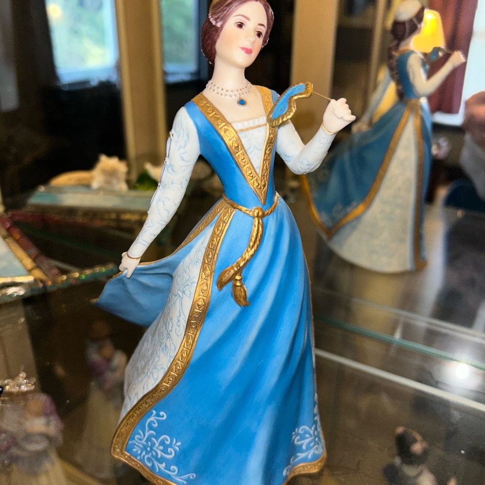 Lenox Ltd Ed “JULIET The Legendary Princess” Fine Porcelain Figurine